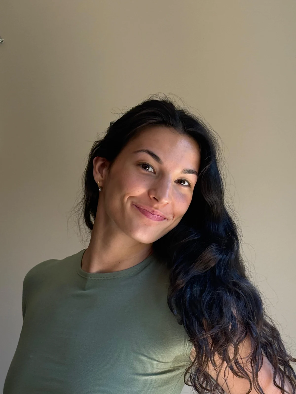 Aina Barri Paytuví, diseñadora multidisciplinar y fundadora de Simbiosi Studio